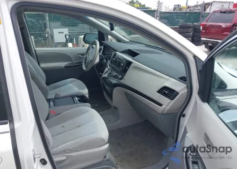 2011 Toyota Sienna Le из США, поврежденный, VIN 5TDKK3DC5BS031348